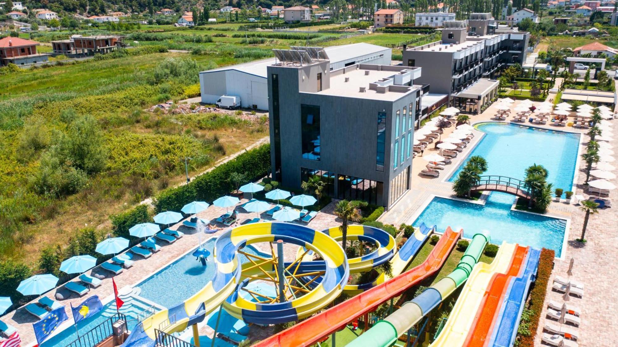 Hotel Nuevo Deluxe Shëngjin Exteriér fotografie